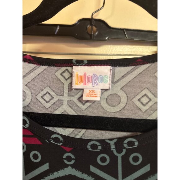 LuLaRoe Black & Pink Geometric Pattern Irma Tunic Top XS - Picture 2 of 5